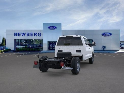 New 2026 Ford F350 XL w/ XL Chrome Package AWD/4WD image 8