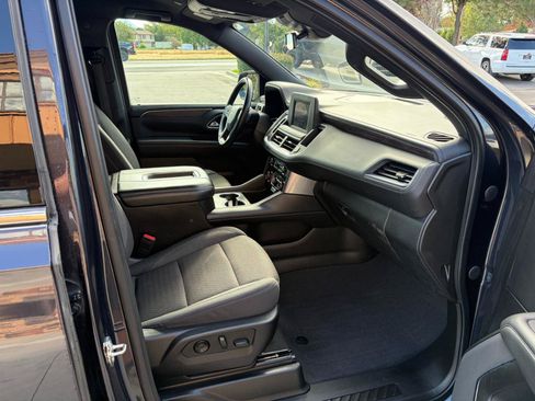 Used 2023 Chevrolet Suburban LS w/ Driver Alert Package AWD/4WD image 9