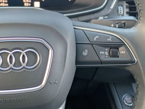 Used 2025 Audi A5 2.0T Premium Plus image 11