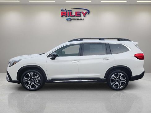 Certified 2026 Subaru Ascent Touring w/ Popular Package #2 AWD/4WD image 2