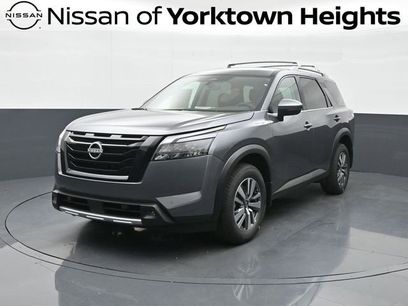 New 2025 Nissan Pathfinder SL