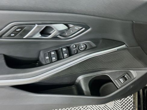 Used 2025 BMW 330i Sedan RWD image 15
