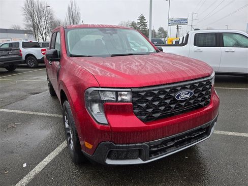 New 2026 Ford Maverick XLT image 3