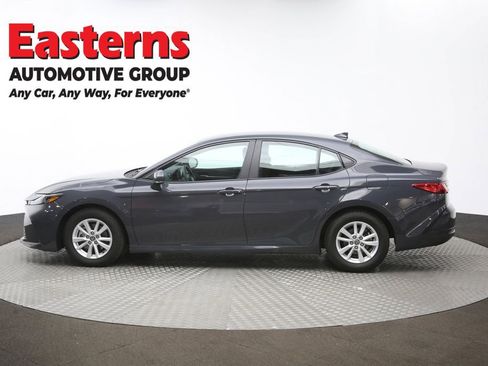 Used 2025 Toyota Camry LE FWD image 59