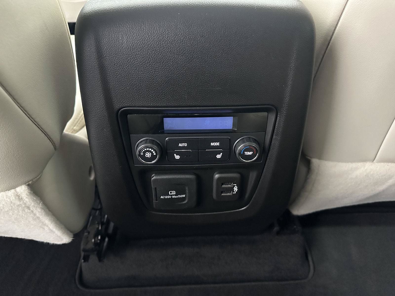 Used 2024 Buick Enclave Premium w/ Experience Buick Package AWD/4WD image 20