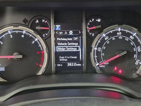 Used 2023 Toyota 4Runner Limited AWD/4WD image 22