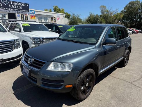 Used 2006 Volkswagen Touareg V6 AWD/4WD image 8