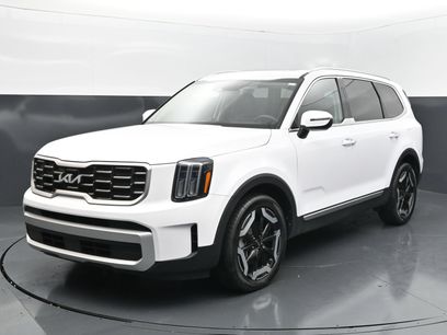 Used 2025 Kia Telluride S