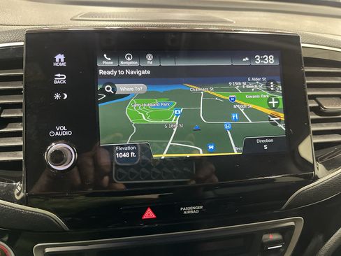 Used 2017 MAZDA CX-5 Touring w/ Preferred Equipment Package AWD/4WD image 32