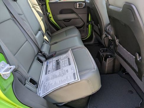 New 2026 Jeep Gladiator Mojave image 24