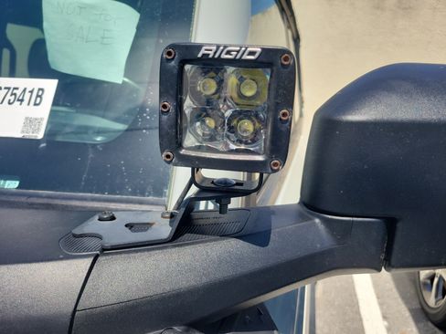 Used 2021 Ford Bronco Badlands AWD/4WD image 12