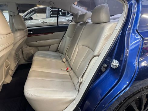 Used 2010 Subaru Legacy 2.5GT Limited image 22