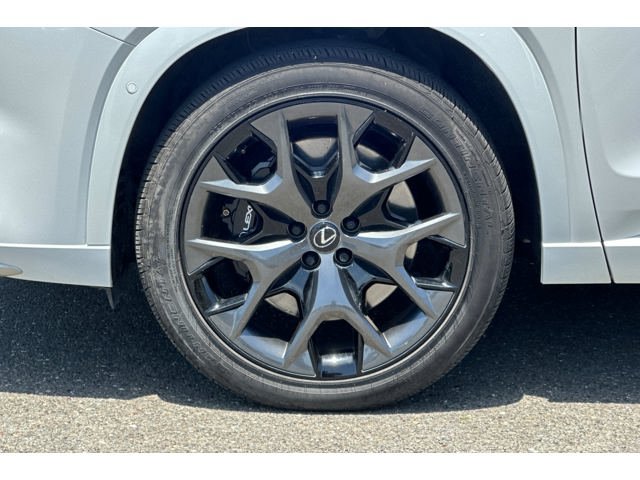 Certified 2025 Lexus TX 500h AWD w/ Technology Package image 27