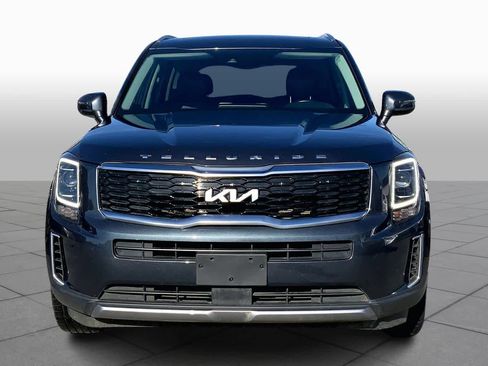 Used 2022 Kia Telluride S image 3