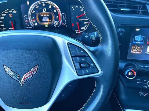 Used 2016 Chevrolet Corvette Stingray Z51 w/ Battery Protection Package image 9