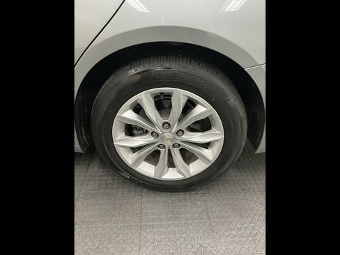 Used 2023 Chevrolet Malibu LT FWD image 37