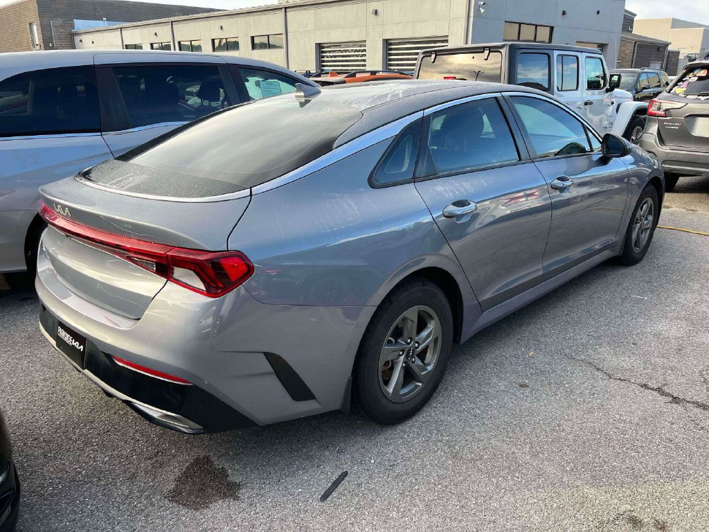 Used 2023 Kia K5 LXS FWD image 2