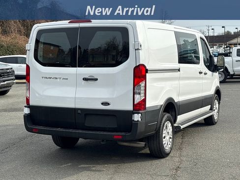Used 2024 Ford Transit 250 Low Roof w/ Exterior Upgrade Package image 3