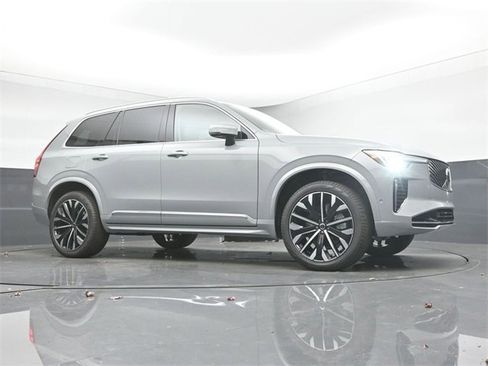 New 2026 Volvo XC90 B6 Ultra image 38