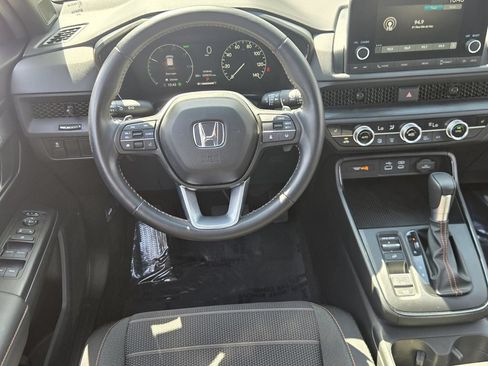 Used 2025 Honda CR-V Sport image 13
