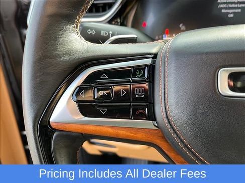 Used 2022 Jeep Grand Cherokee Summit AWD/4WD image 13