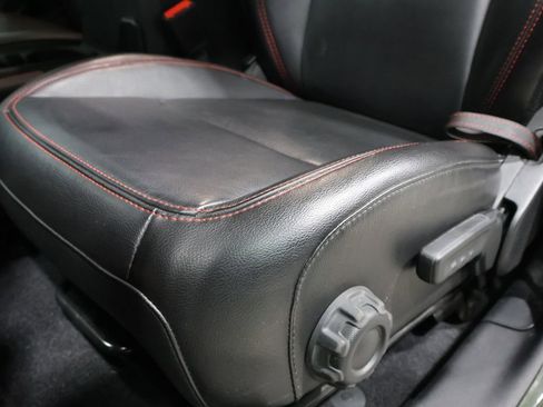 Used 2021 Jeep Wrangler Unlimited Rubicon image 11