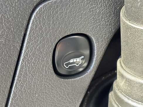 Used 2017 Ford Flex Limited image 9