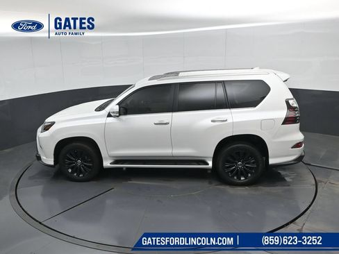 Used 2023 Lexus GX 460 Premium AWD/4WD image 57