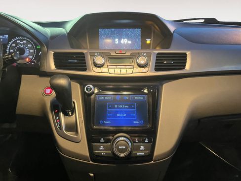 Used 2016 Honda Odyssey EX-L image 11