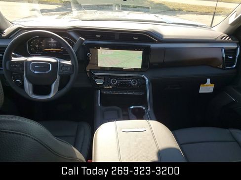 New 2026 GMC Sierra 2500 Denali w/ Denali Reserve Package image 21