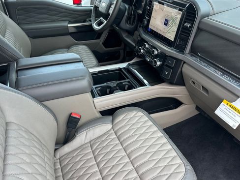 New 2026 Ford F250 4x4 Crew Cab Super Duty image 14