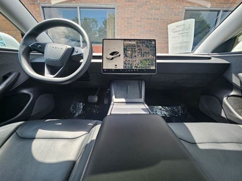 Used 2024 Tesla Model 3 RWD image 39
