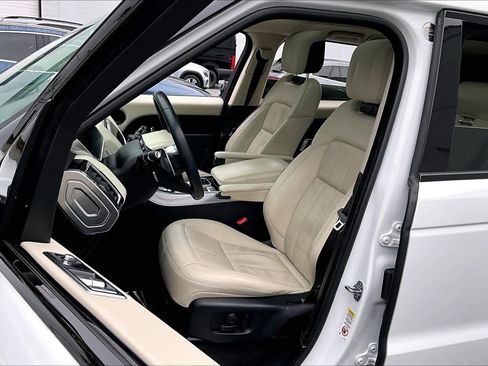 Used 2021 Land Rover Range Rover Sport HSE Silver Edition image 7