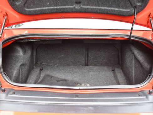 Used 2017 Dodge Challenger R/T Scat Pack image 8