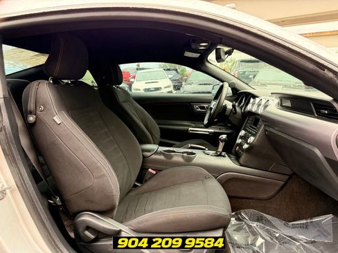 Used 2015 Ford Mustang GT RWD image 26