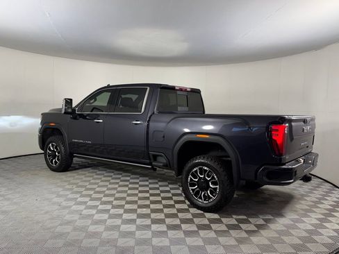 Used 2024 GMC Sierra 3500 Denali Ultimate w/ Snow Plow Prep/Camper Package AWD/4WD image 8