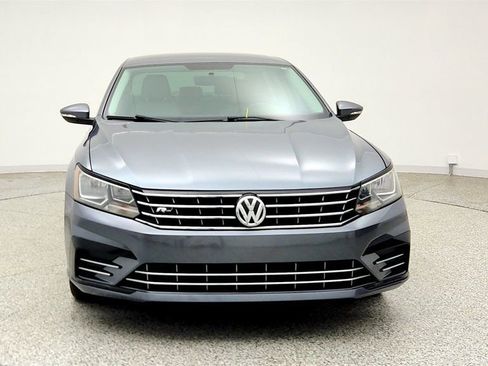 Used 2016 Volkswagen Passat 1.8T R-Line FWD image 2