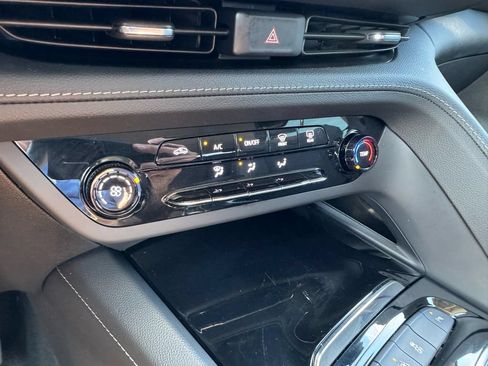 Used 2023 Buick Envision Preferred FWD image 26