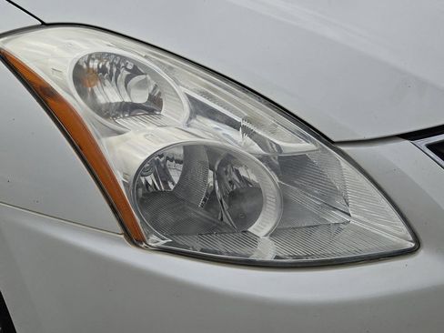 Used 2010 Nissan Altima 2.5 SL w/ SL Pkg image 5