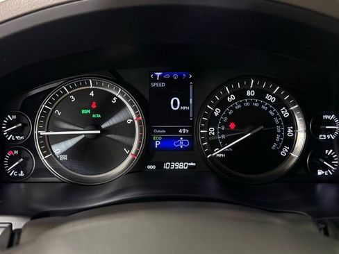 Used 2018 Lexus LX 570 4WD image 21