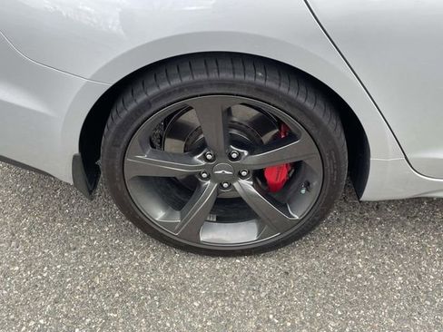 Used 2019 Genesis G70 3.3T Advanced w/ Sport Package image 9