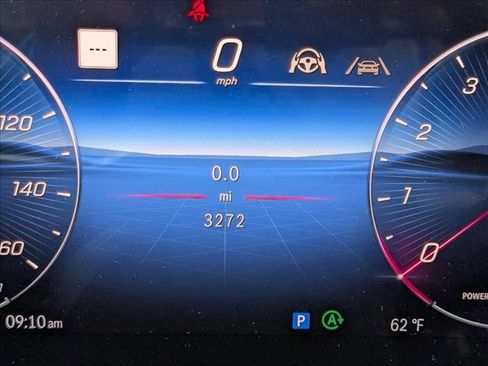 Used 2026 Mercedes-Benz GLC 300 image 12