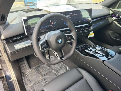 New 2026 BMW 530i w/ M Sport Package image 21