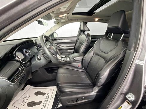 Used 2024 INFINITI QX60 Pure image 18