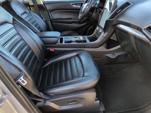 Used 2024 Ford Edge SEL image 29