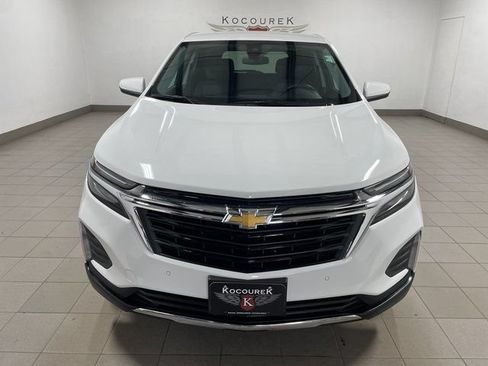Used 2024 Chevrolet Equinox LT AWD/4WD image 2
