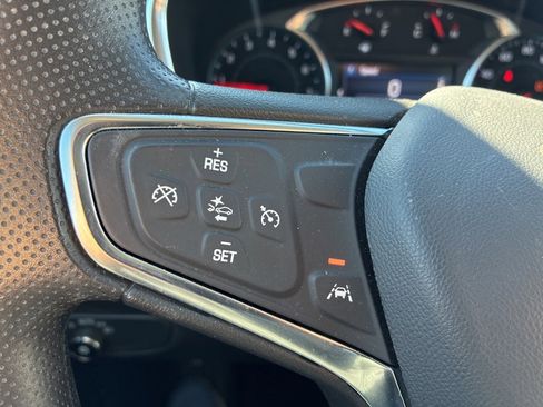 Used 2024 Chevrolet Equinox LS w/ LS Convenience Package image 9