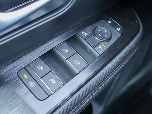 New 2026 Nissan Kicks SR w/ SR Premium Package image 14