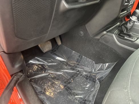 Certified 2020 Jeep Wrangler Sport image 17