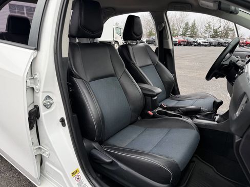 Used 2014 Toyota Corolla S image 15